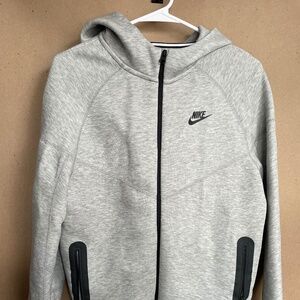 Nike Tech Fleece Full-Zip Hoodie – Gray | Kids Size XL